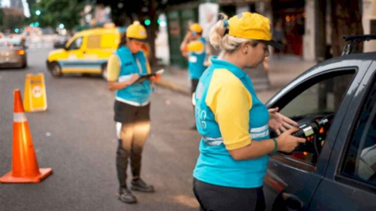 la-ciudad-ya-cobra-multas-que-cuestan-lo-mismo-que-un-auto-usado