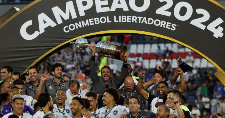 El Botafogo campeón de América se quedó sin técnico: quién será su reemplazante?