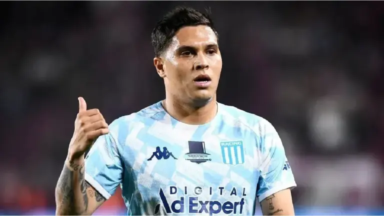 Juanfer Quintero se va de Racing.