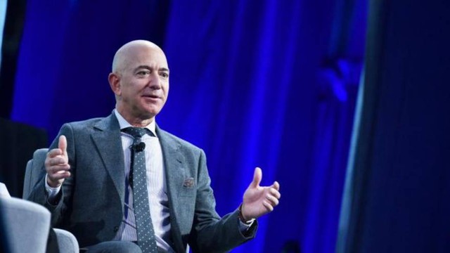 Para Jeff Bezos, fundador de Amazon, la reunión ideal es «desordenada»