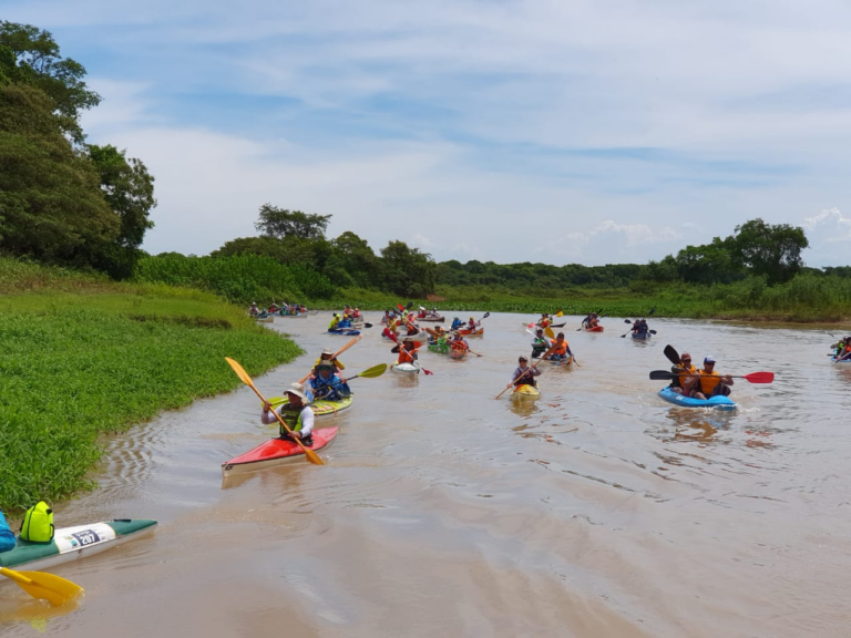 Corrientes impulsa el turismo aventura con una gran convocatoria en la 8va. Travesía Isoró