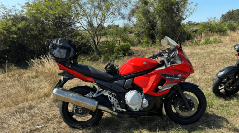 Murió un motociclista tras ser embestido por un camión en la Ruta 12