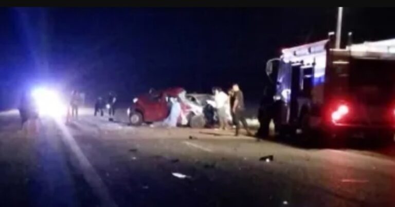 Trágico choque en una ruta cerca de Viedma: cuatro personas murieron y otras cuatro están heridas