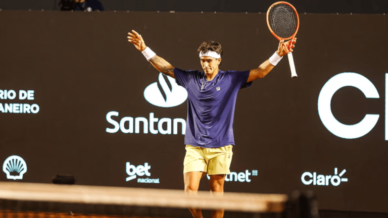 Francisco Comesaña se clasificó para los cuartos de final del ATP 250 de Bucarest.