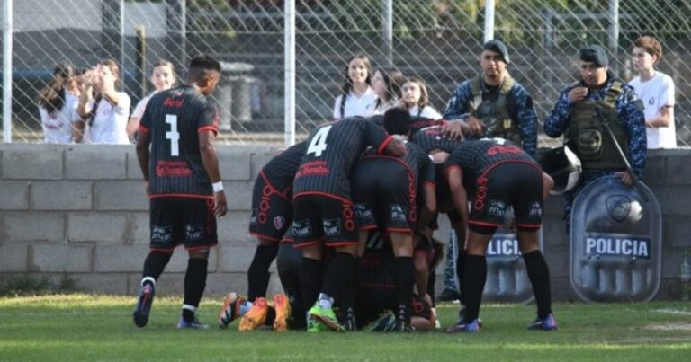 Muñiz le ganó a Cambaceres y lo hundió en una terrible racha negativa