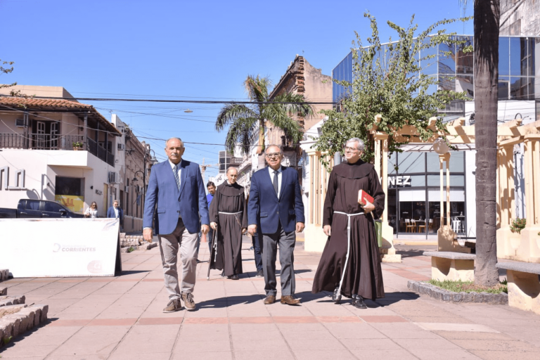 Inauguración del Gran Mural: Esta es una joya de la ciudad, aseguró Tassano
