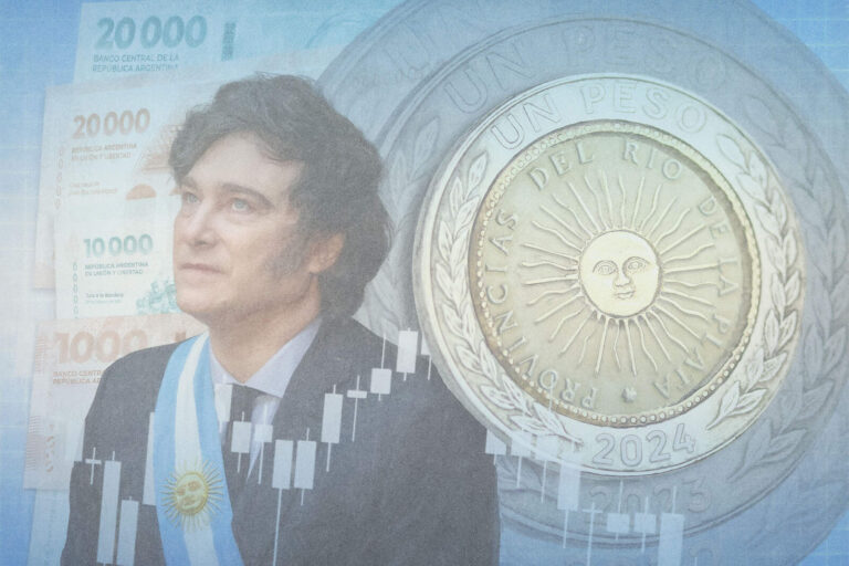 Milei tenía razón: El dólar oficial cotiza casi igual que antes de la salida del cepo
