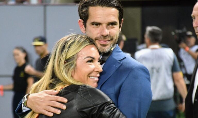 La foto con la que Fernando Gago festejó junto a su novia el mejor momento de Boca