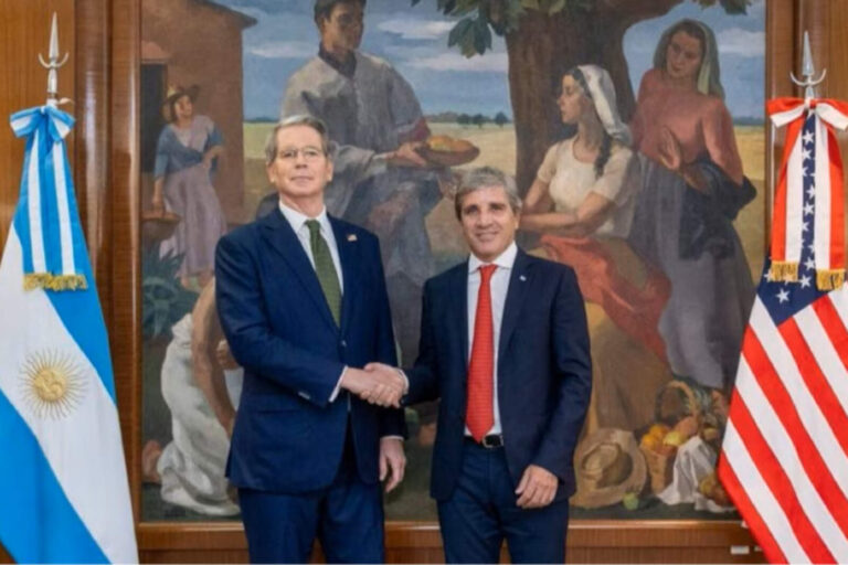 Caputo viaja a Washington para consolidar la alianza económica Argentina con EEUU