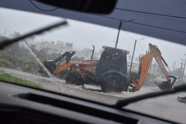 Curuzú Cuatiá: llovió más de 140 milímetros en poco tiempo e inundó la ciudad