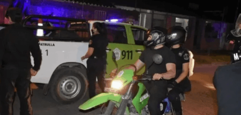 Detuvieron a un grupo de jóvenes que cobraban peaje en Costanera Sur.