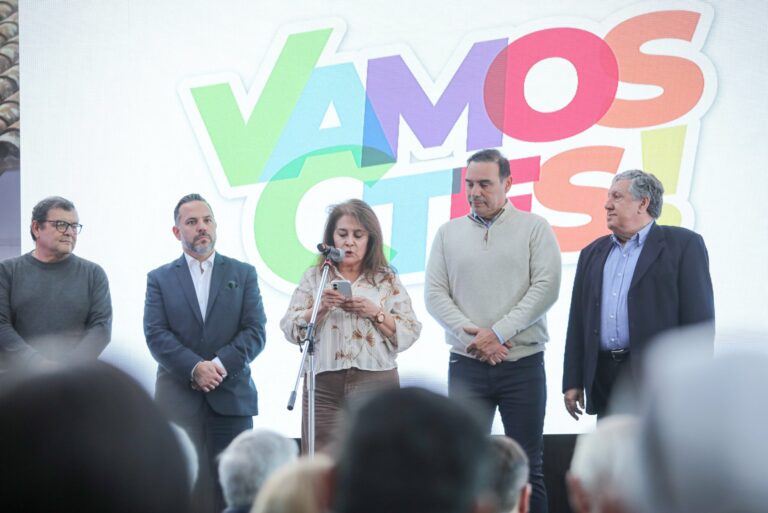 El peronismo federal mostró su apoyo a Valdés y ratificó su pertenencia a Vamos Corrientes
