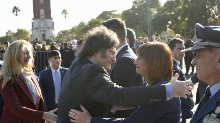 El Gobierno reestructura las fuerzas de seguridad federales