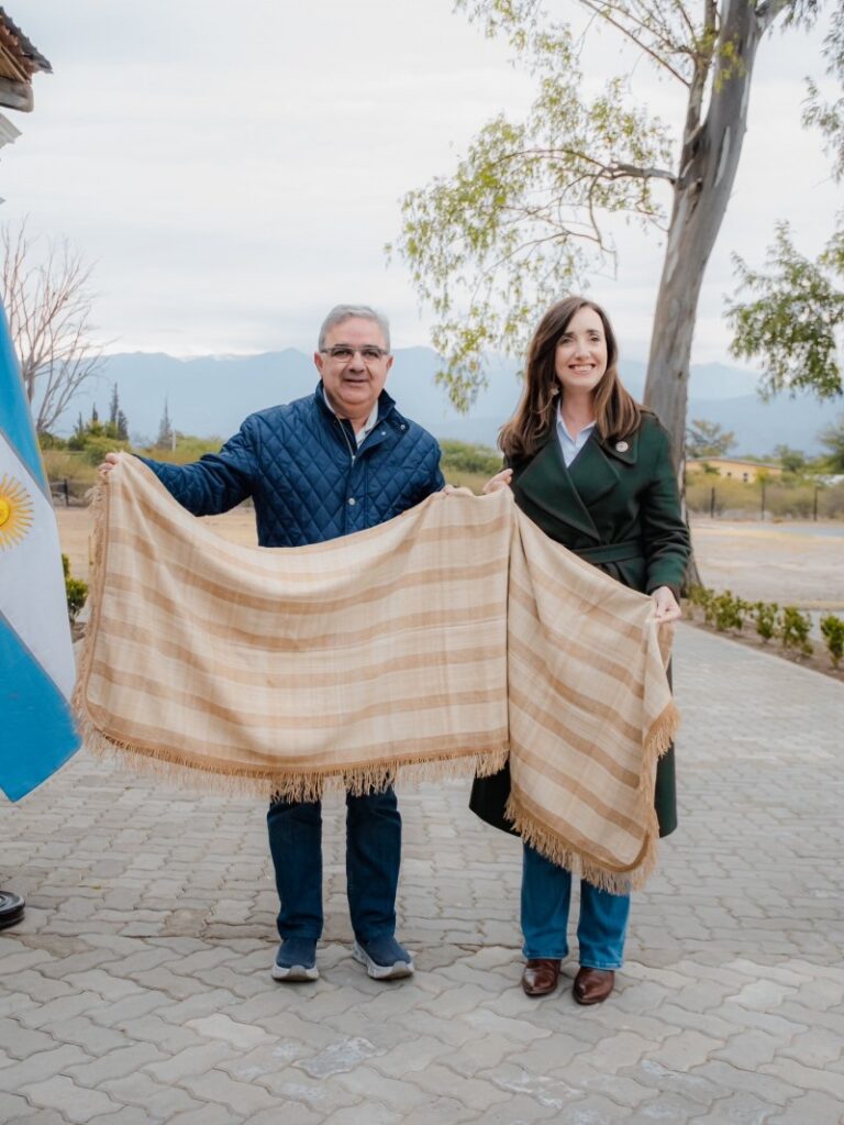 Villarruel ahora va a la Fiesta del Poncho en Catamarca en un acuerdo con el peronista Jalil
