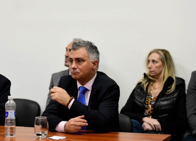 Pareja vetó al candidato de Santiago Caputo y puso a un ex Manes como cabeza de lista en el sur del Conurbano