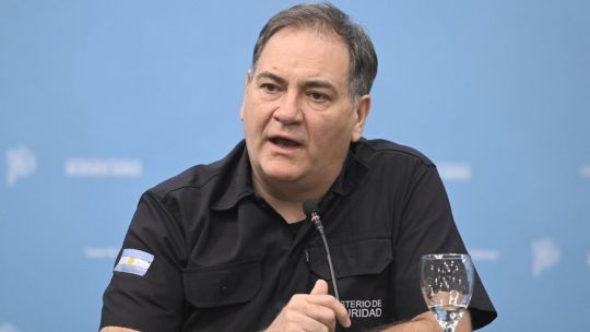 Javier Alonso: «Policías de alto rango se reunían con Bondarenko para trabajar en reformas»