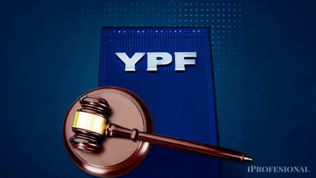 Por el caso YPF, la jueza Preska exige que Caputo exponga sus chats de WhatsApp