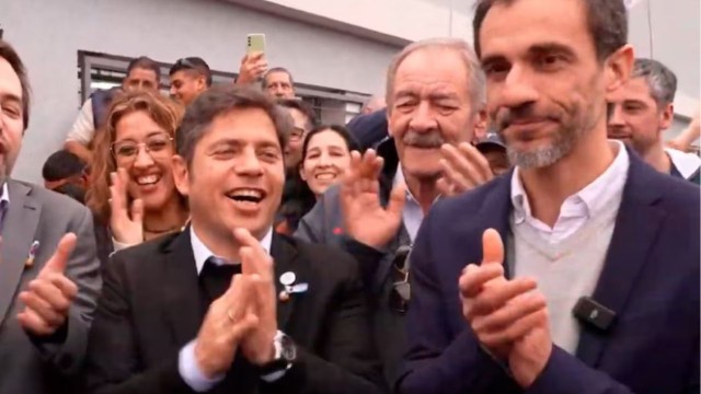 El intendente de Junín abandonó el acto de Kicillof cuando el Gobernador cuestionó a Macri y Vidal