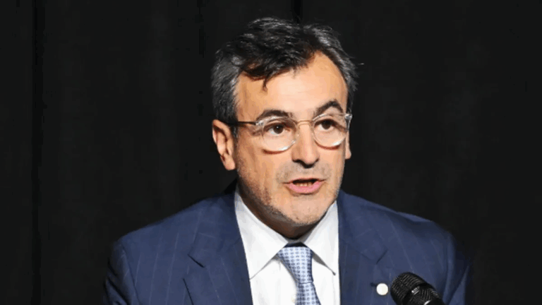 Preocupa a la UIA la actividad económica y pide que las tasas «se estabilicen en niveles razonables»