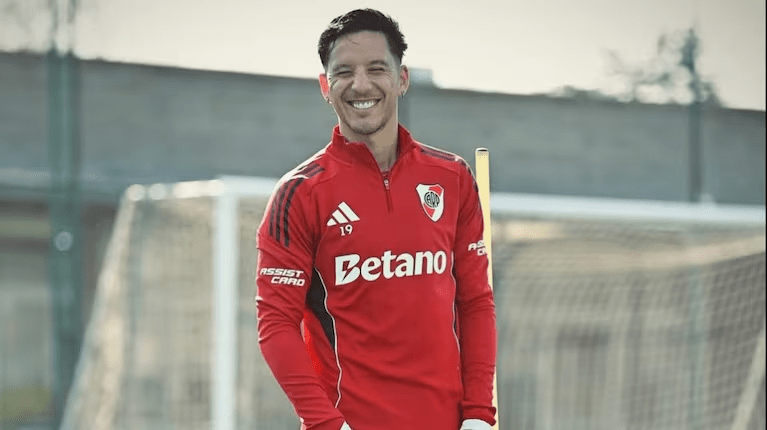 Sebastián Driussi tiene el alta médica y puede viajar con River para visitar a Libertad de Paraguay