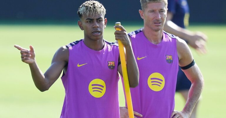 Lewandowski sobre la comparación entre Yamal y Mastantuono: Es imposible encontrar a otro Lamine