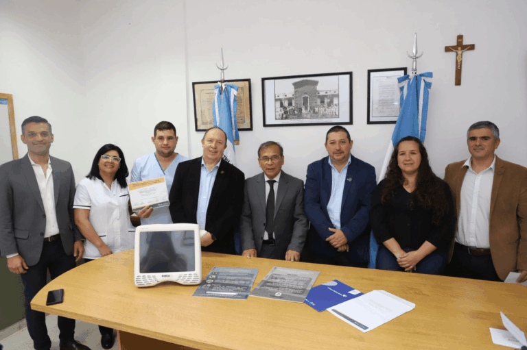 El hospital San Juan Bautista recibió un equipo y capacitación del CUCAICOR