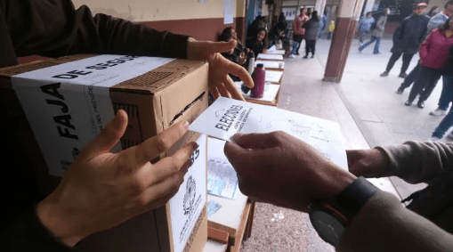 Concluyeron las elecciones en Corrientes con alta participación y hay expectativa por los resultados