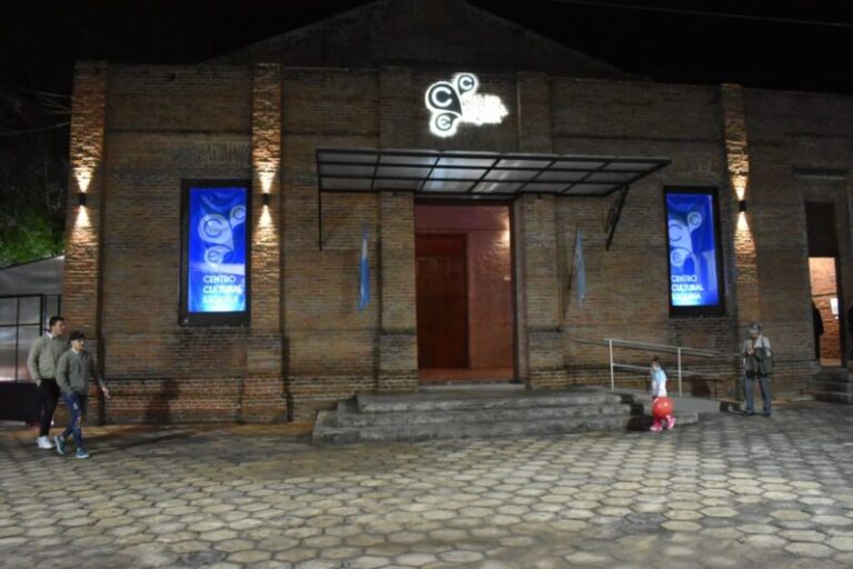 Este martes será la reapertura del Centro Cultural Esquina