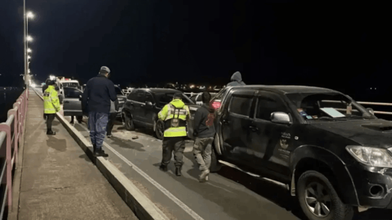 Un choque múltiple causó caos en el puente General Belgrano