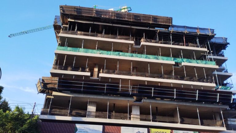 Empresarios de la construcción piden atender la deuda en infraestructura y proponen un plan a 20 años