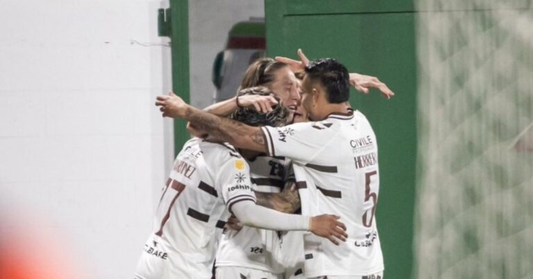 No den por muerto al campeón del fútbol argentino, Platense: se lo dio vuelta a Defensa en Varela y se acerca a la zona de playoffs