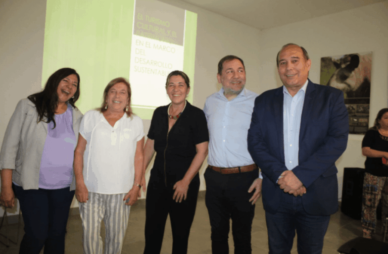 Comenzó la capacitación en turismo cultural para guías de sitio