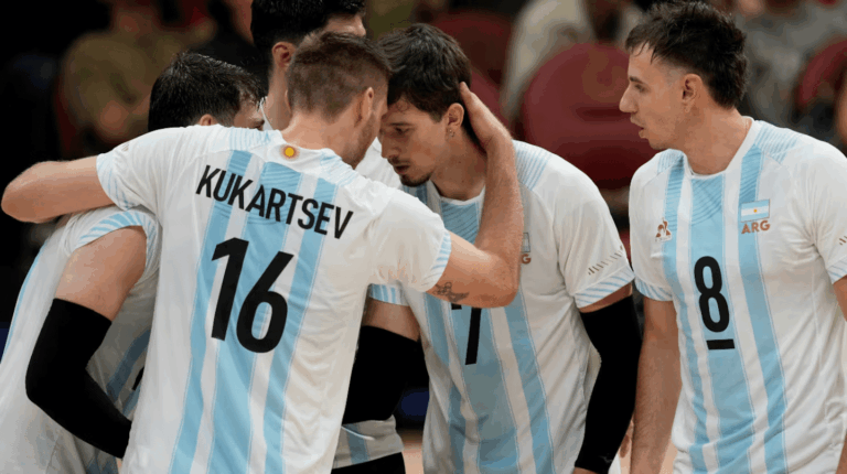 Argentina va por Italia en el Mundial de vóley en octavos de final.