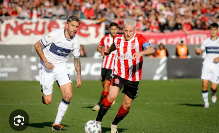 EL CLASICO PLATENSE CALIENTA EL DOMINGO
