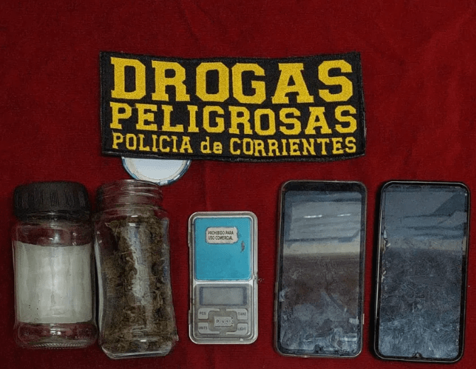 Corrientes: detuvieron a un dealer con una importante cantidad de flores de marihuana