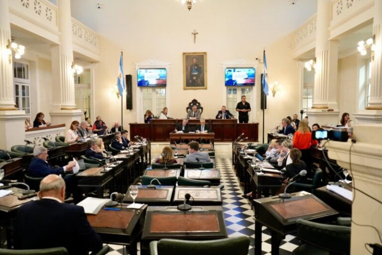 Diputados: es ley la precisión de límites del municipio de Carolina