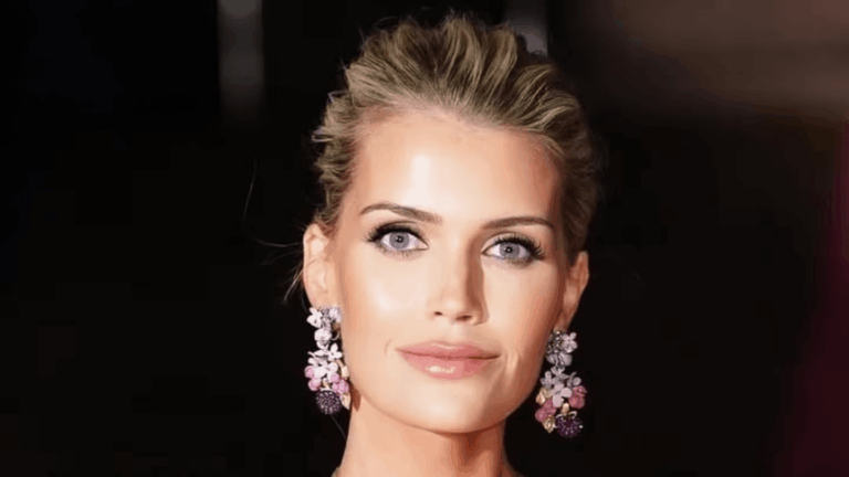 Kitty Spencer, la sobrina de Lady Di, brilló en Montecarlo con una joya única de 74 quilates