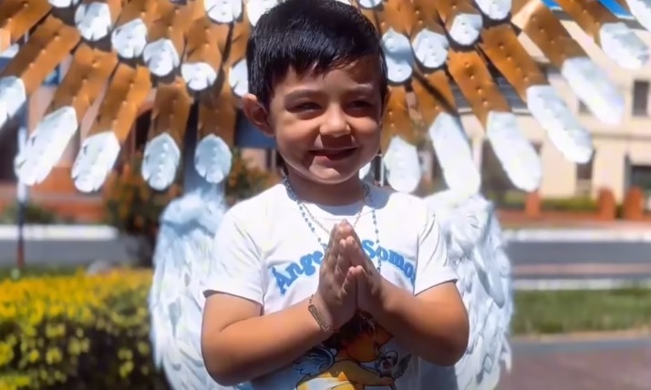 Un día de fiesta, cientos de niños y jóvenes celebraron a la luz y la vida