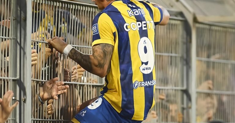 Copetti: de «al otro día nos levantamos y Holan ya no estaba más» a «me gustaría volver a Racing»