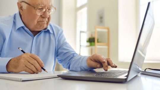 Seguir trabajando, tras la jubilación: Cómo es el trámite a realizar?