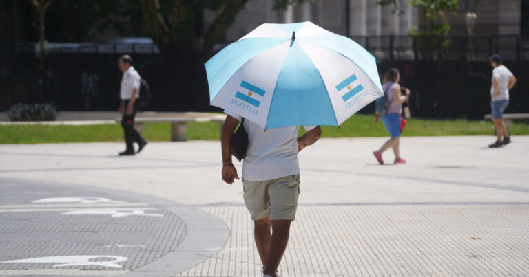 Clima hoy: las temperaturas máximas vuelven a superar los 30 grados en la Ciudad y podría llegar la segunda ola de calor del verano