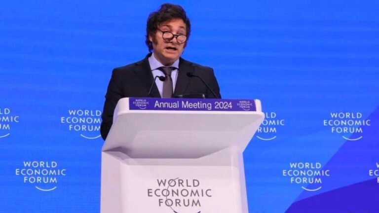 A qué hora habla Javier Milei en el Foro de Davos