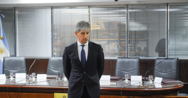 Sentencia al ex juez federal Walter Bento: 
lo condenaron a 18 años en prisión por corrupción y seguirá preso en el penal de Cacheuta