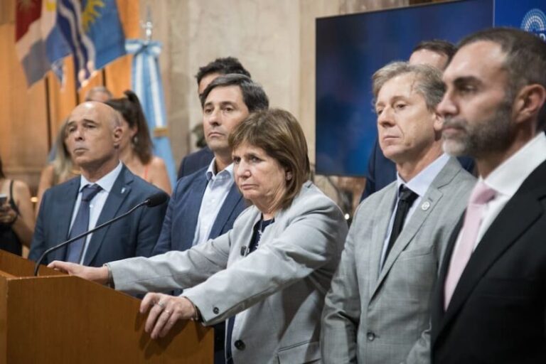 El Gobierno negoció con gremios y provincias para aprobar la Reforma Laboral