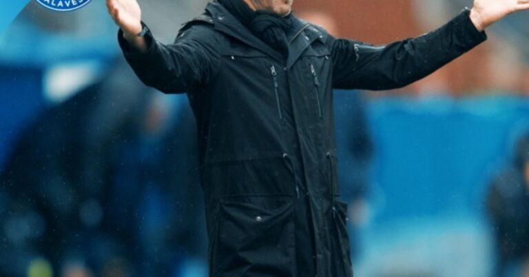 «Tan tonto no debo ser»: así juega el Alavés de Coudet