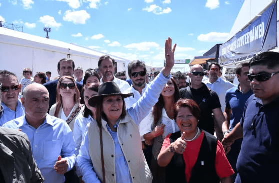 En Expoagro Patricia Bullrich le pidió al campo que aproveche la reforma laboral