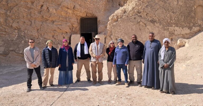 De Argentina a Egipto: los investigadores que quieren reconstruir la historia de una tumba de 3.500 años
