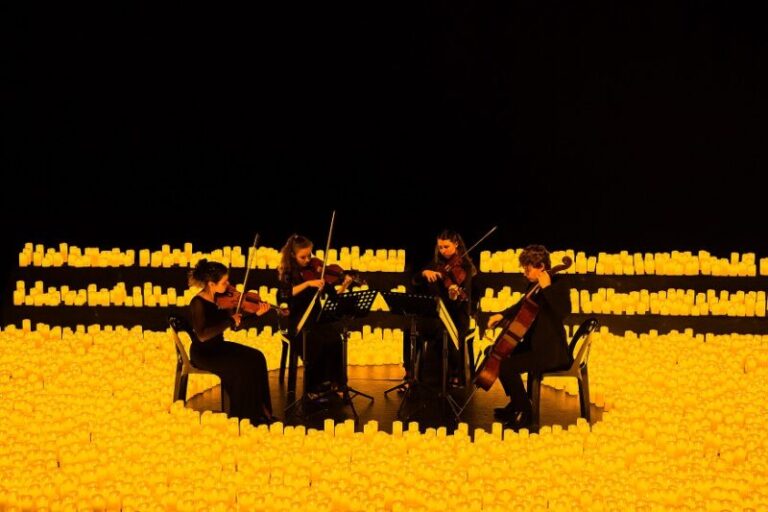 Concierto Candlelight con velas en el Teatro Juan de Vera de Corrientes