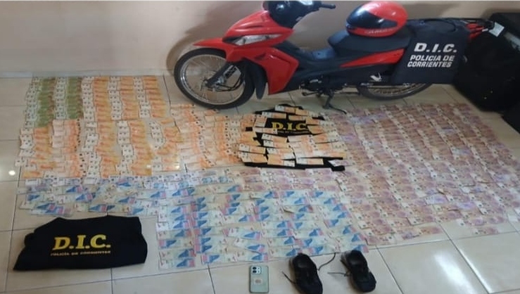 Operativo policial en Corrientes tras robo a supermercado