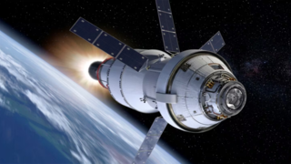 Ilustración de la nave espacial Orion de la NASA en órbita terrestre, con la Luna de fondo.